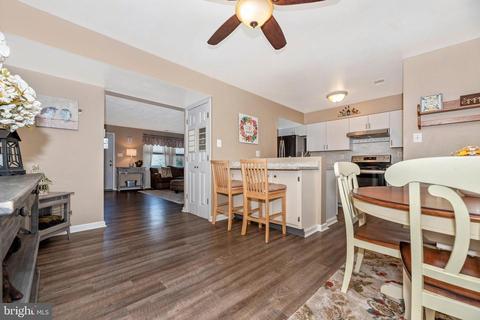 40 Hillside Ct, Westminster, MD 21157 photo 7