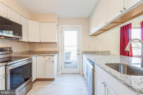 1207 Allview Dr, Hampstead, MD 21074 photo 13