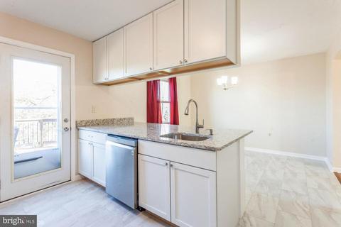 1207 Allview Dr, Hampstead, MD 21074 photo 10