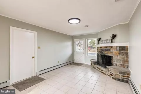 3411 Schaefer Dr, Hampstead, MD 21074 photo 12