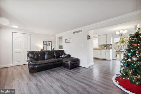1412 Brehm Rd, Westminster, MD 21157 photo 3