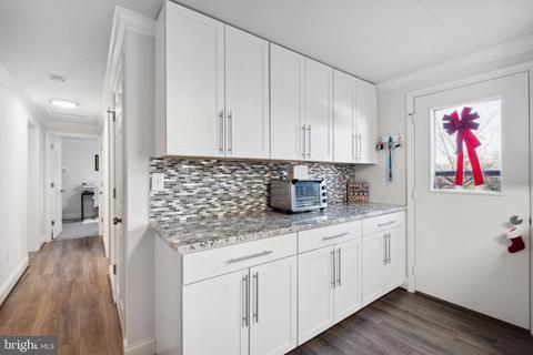 1412 Brehm Rd, Westminster, MD 21157 photo 8