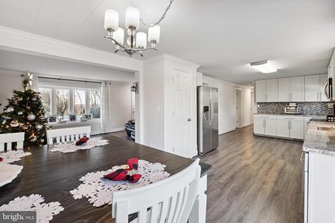 1412 Brehm Rd, Westminster, MD 21157 photo 5