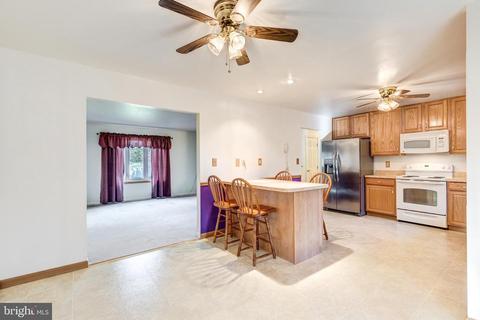 237 Roth Ave, Taneytown, MD 21787 photo 9