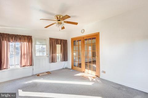 237 Roth Ave, Taneytown, MD 21787 photo 15