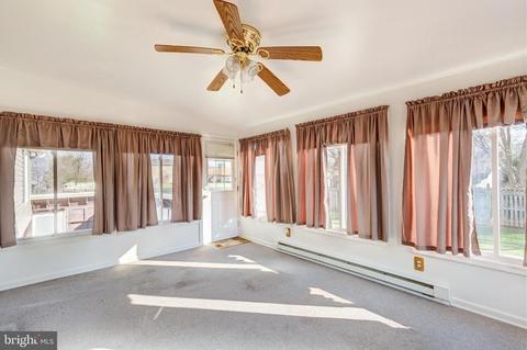 237 Roth Ave, Taneytown, MD 21787 photo 17