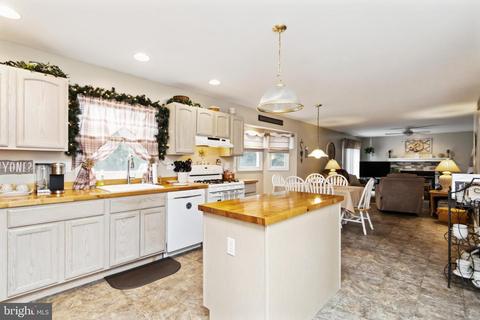 401 Leppo Rd, Westminster, MD 21158 photo 6