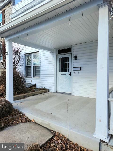 33 Carroll St, Westminster, MD 21157 photo 2
