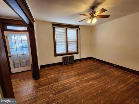 33 Carroll St, Westminster, MD 21157 photo 4