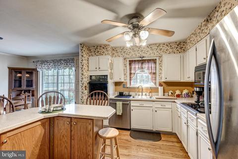 4298 Wolf Hill Dr, Hampstead, MD 21074 photo 16