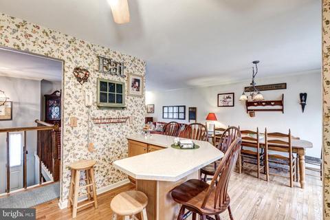 4298 Wolf Hill Dr, Hampstead, MD 21074 photo 17