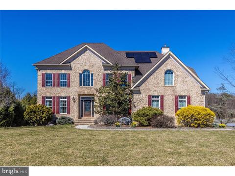 2016 Song Sparrow Ct, Hampstead, MD 21074