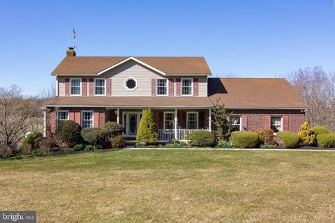 1811 Windy Ct, Westminster, MD 21157