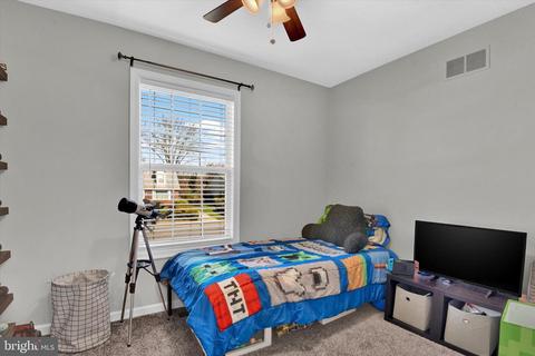 698 Windsor Dr, Westminster, MD 21158 photo 13