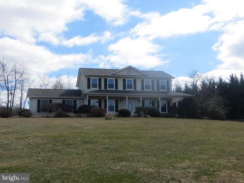 3785 Dug Hill Dr, Manchester, MD 21102