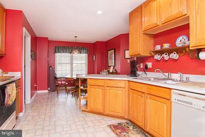745 Hess Ct, Westminster, MD 21157 photo 12