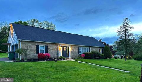 701 Old Liberty Rd, Sykesville, MD 21784