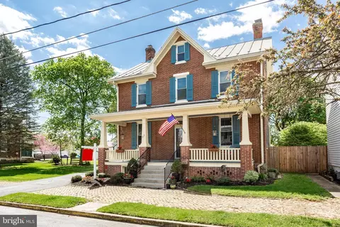 37 W Broadway St, Union Bridge, MD 21791