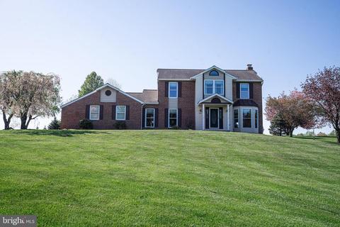 591 Scott Dr, Westminster, MD 21157