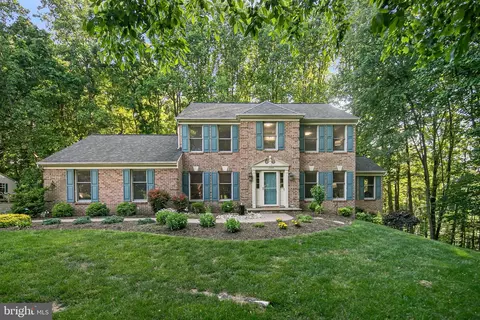 1109 Lafayette Dr, Sykesville, MD 21784