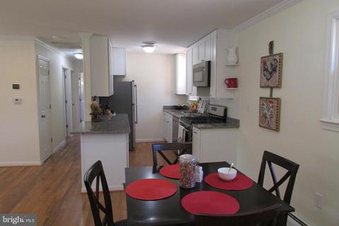 832 Regent St, Westminster, MD 21157 photo 8