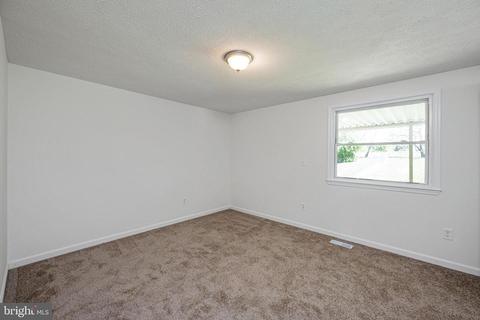 4201 Wolf Ct, Hampstead, MD 21074 photo 18