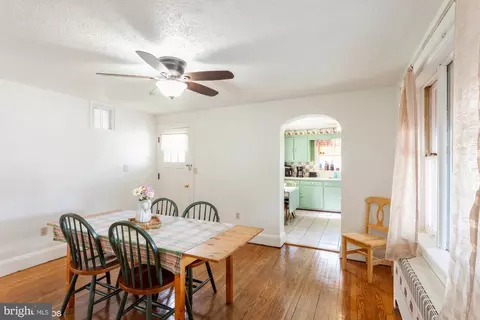 1436 Fairmount Rd, Hampstead, MD 21074 photo 11
