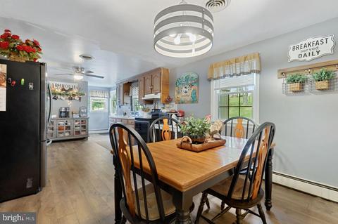 3530 Basler Rd, Hampstead, MD 21074 photo 8