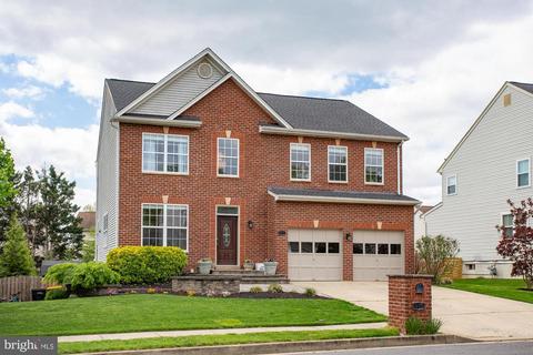471 Hawkridge Ln, Sykesville, MD 21784