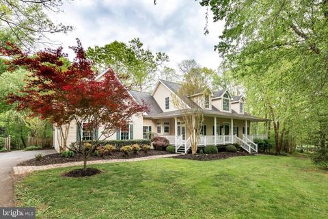 7655 Harman Dr, Sykesville, MD 21784