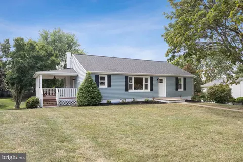 711 Uniontown Rd, Westminster, MD 21158