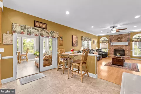 2255 Golfview Ln, Hampstead, MD 21074 photo 17