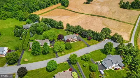 2255 Golfview Ln, Hampstead, MD 21074 photo 57