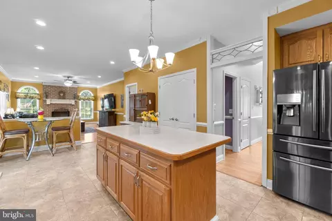 2255 Golfview Ln, Hampstead, MD 21074 photo 14