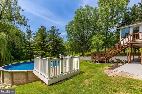 413 Hook Rd, Westminster, MD 21157 photo 4