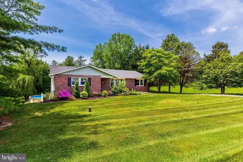 413 Hook Rd, Westminster, MD 21157 photo 6