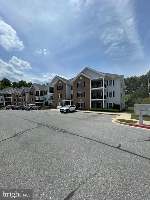 6502 Ridenour Way E #1B, Sykesville, MD 21784