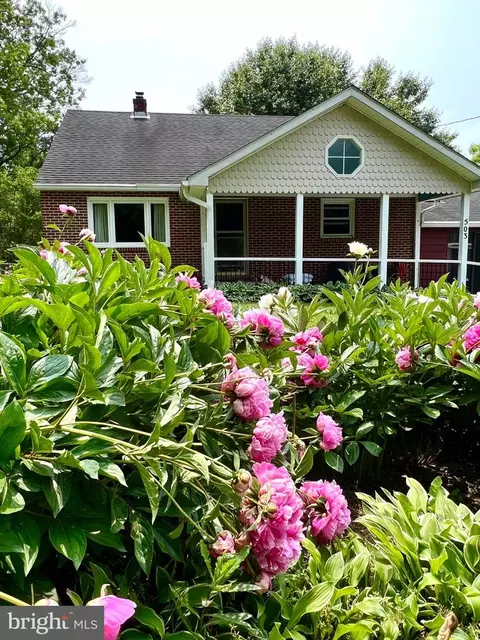 503 Manor Rd, Sykesville, MD 21784