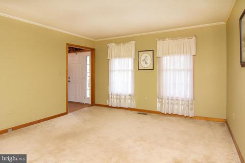 704 Sullivan Rd, Westminster, MD 21157 photo 10