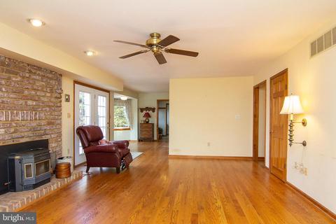 704 Sullivan Rd, Westminster, MD 21157 photo 12