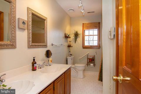 704 Sullivan Rd, Westminster, MD 21157 photo 26