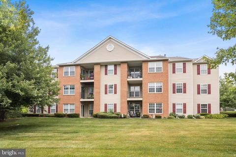3830 Normandy Dr #2B, Hampstead, MD 21074