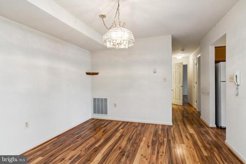 3830 Normandy Dr #2B, Hampstead, MD 21074 photo 8