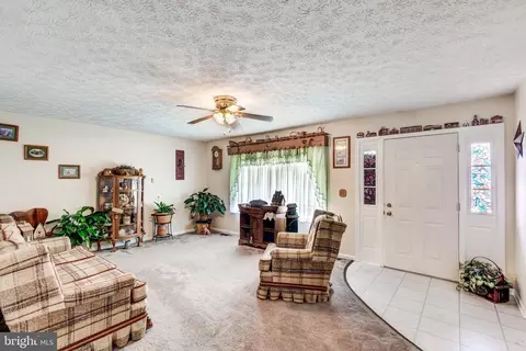 550 Lees Mill Rd, Hampstead, MD 21074 photo 13