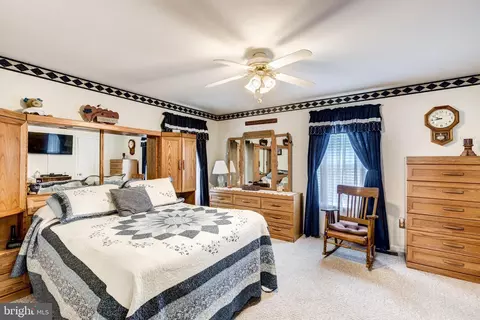 550 Lees Mill Rd, Hampstead, MD 21074 photo 15