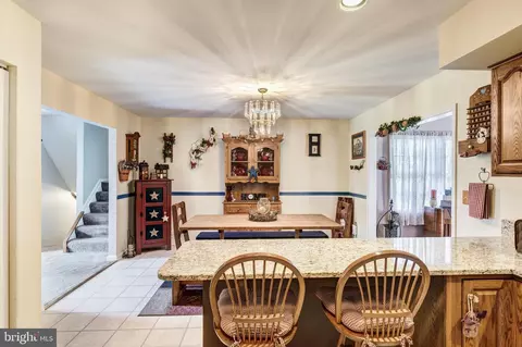550 Lees Mill Rd, Hampstead, MD 21074 photo 6