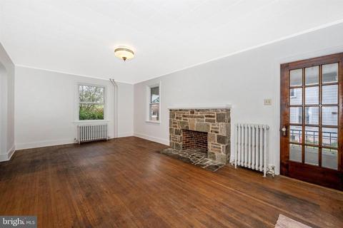 321 E Baltimore St, Taneytown, MD 21787 photo 11