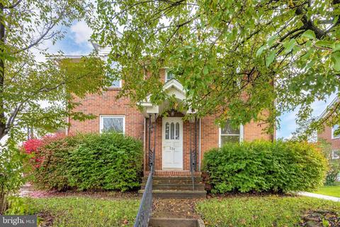 321 E Baltimore St, Taneytown, MD 21787 photo 1