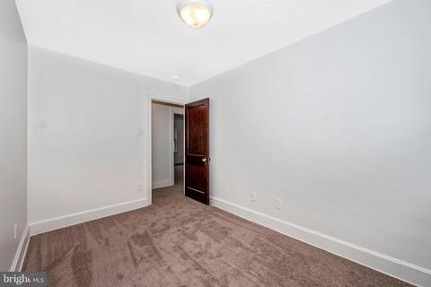 321 E Baltimore St, Taneytown, MD 21787 photo 36