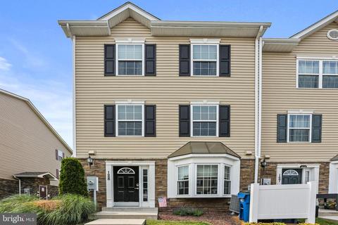 1822 Cassandra Dr #128, Sykesville, MD 21784